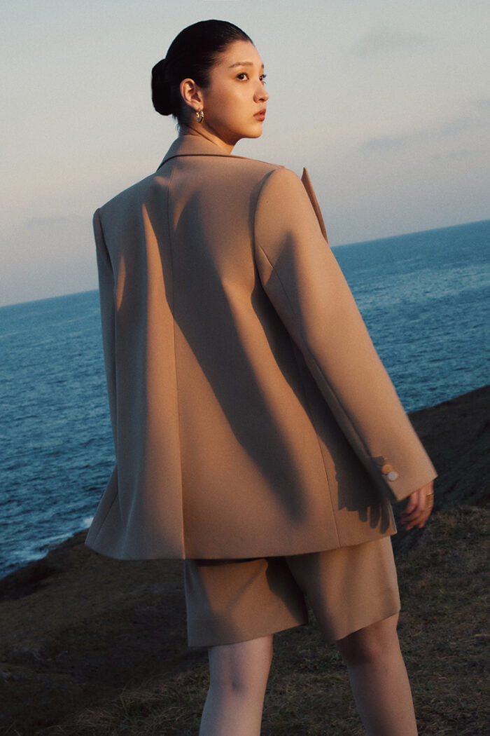 Reina Crepe Blazer - Image 3