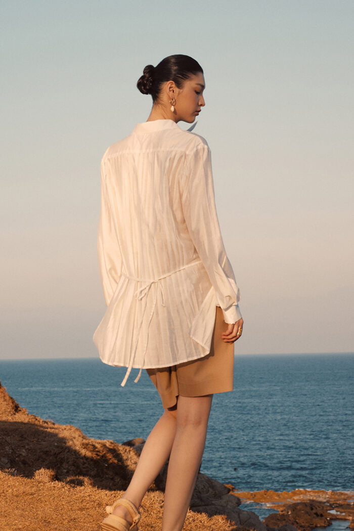 Reina With Pleated Back Shirt - Image 6