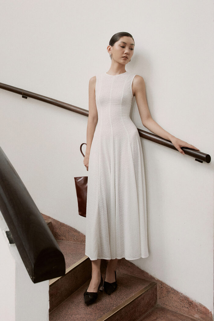 Lucie Lace Midi Dress - Image 4