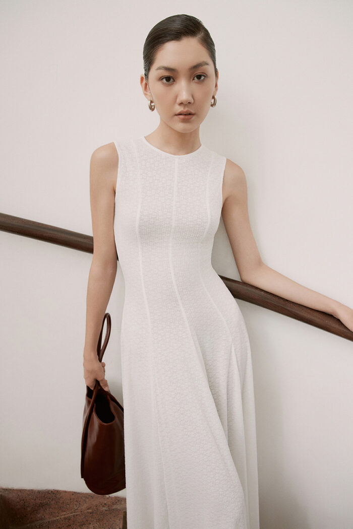 Lucie Lace Midi Dress - Image 5