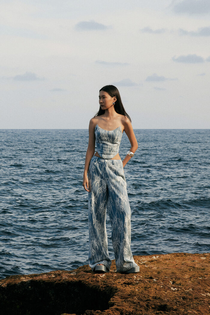Phil Mid-Rise Wide-Leg Jeans - Image 4