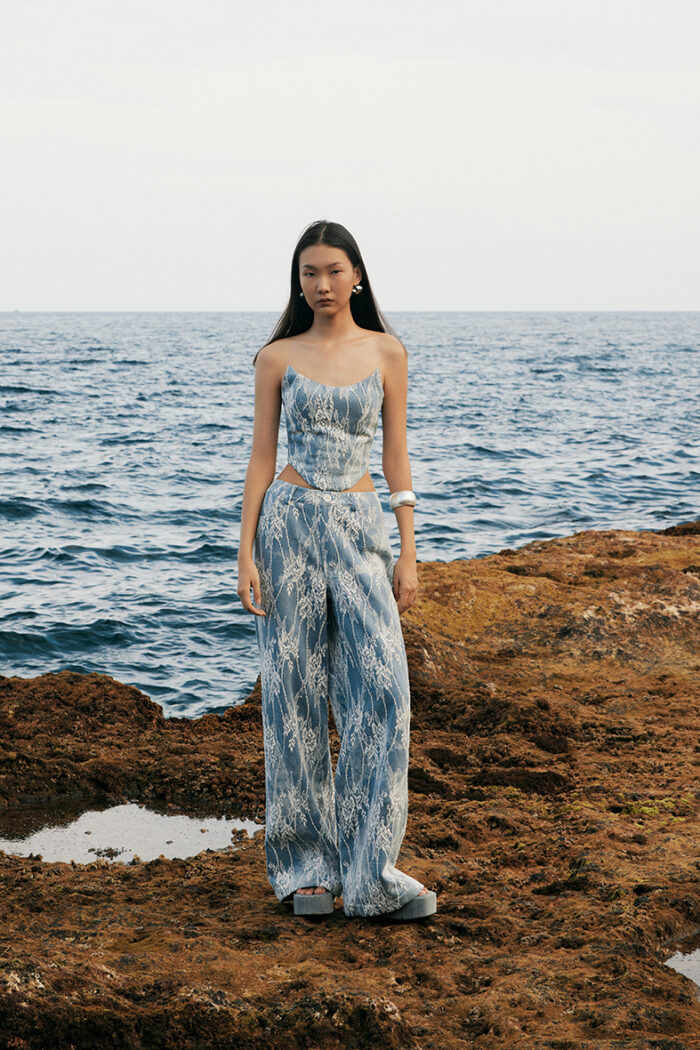 Phil Mid-Rise Wide-Leg Jeans - Image 2