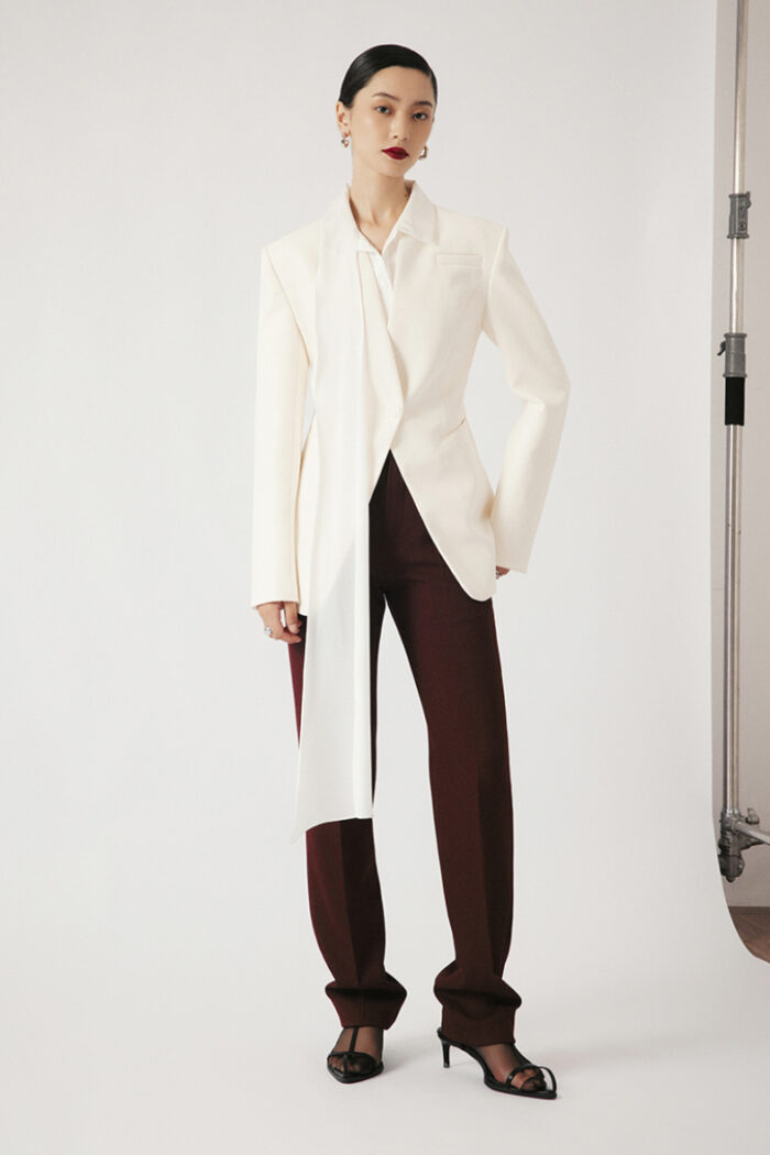 Misty Crepe Blazer - Image 4