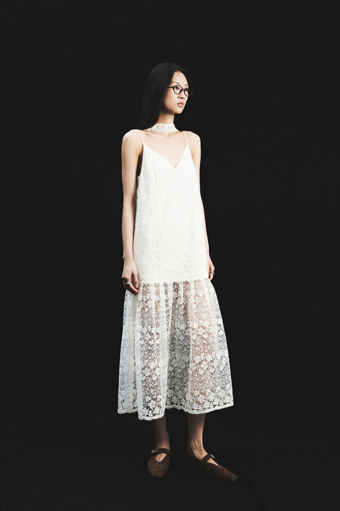 Kamali Lace Midi Dress - Image 3